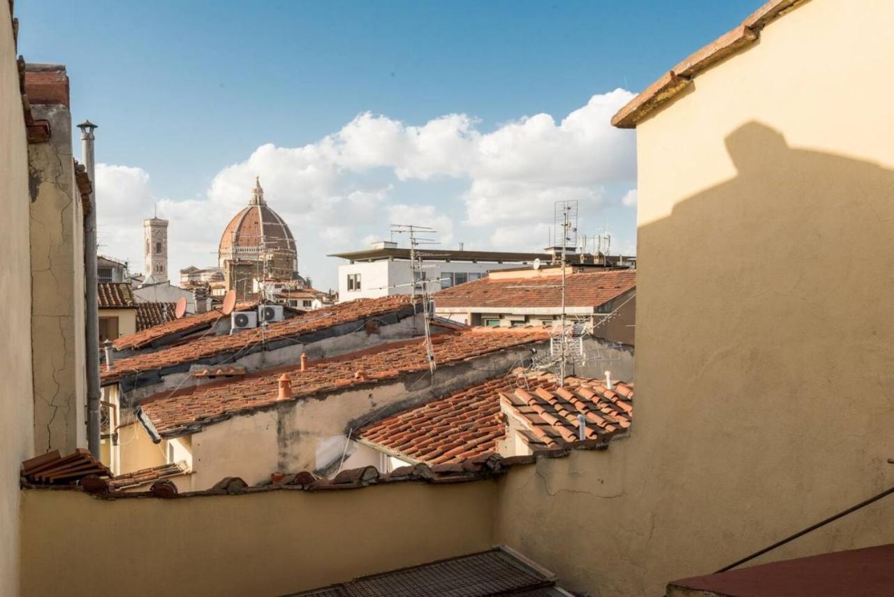 פירנצה Romantico Attichino Con Terrazzo Vista Duomo !! מראה חיצוני תמונה